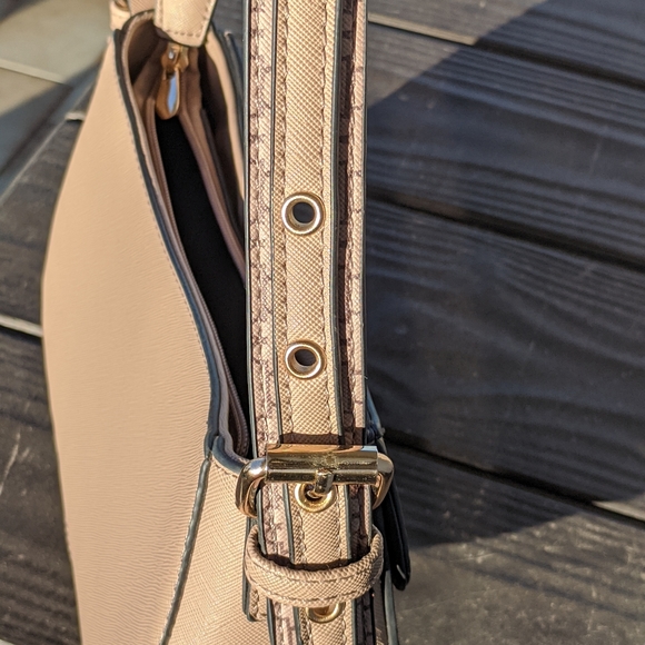 SALE!! COLETTE by Colette Hayman shoulder bag - Picture 9 of 9